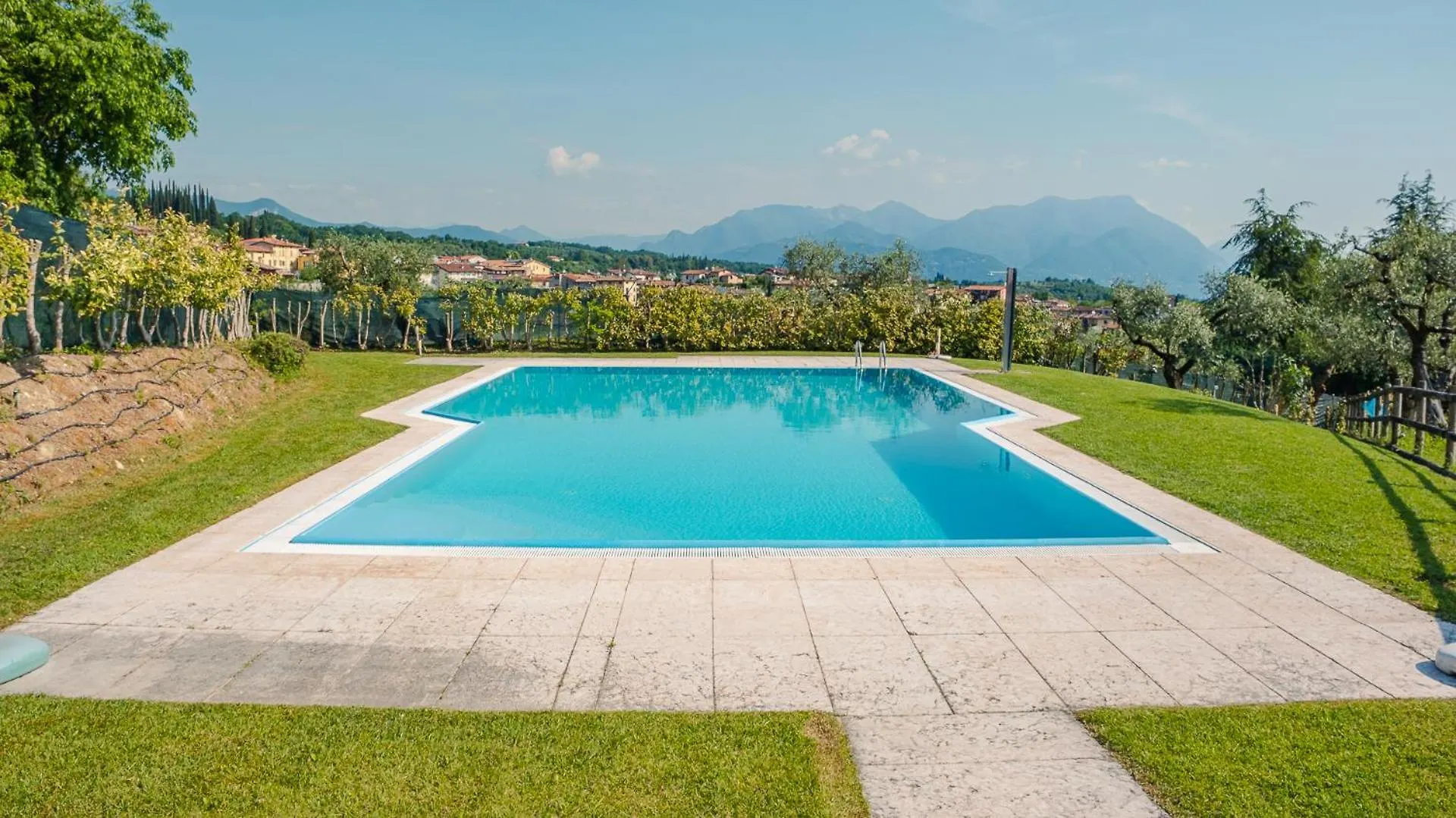 Apartmán La Terrazza Sul Lago - Italian Homing Polpenazze del Garda